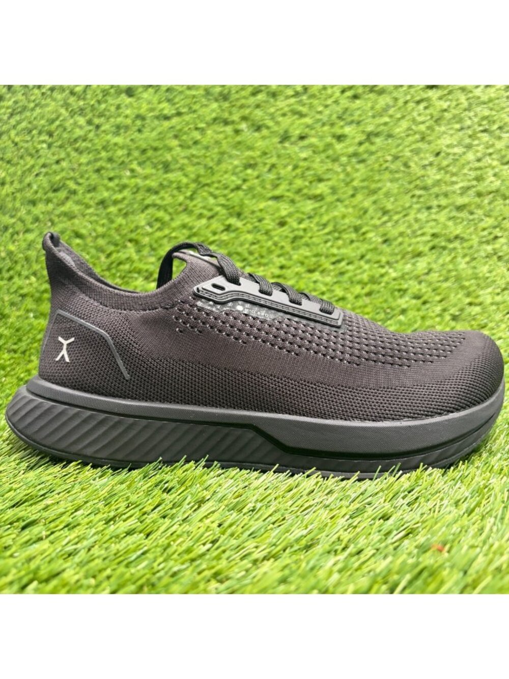Flux Adapt Runner H2O Pro Black Womens Size 8 Athletic Knit Shoes Sneakers